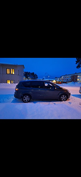 Ford S-MAX 4 of 4