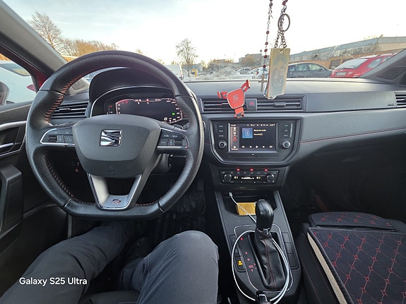 Seat Ibiza 4 of 11