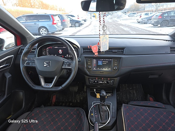 Seat Ibiza 2 of 11
