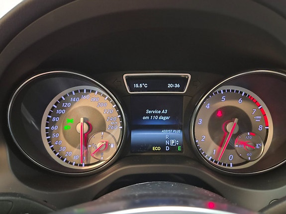 Mercedes-Benz CLA200 15 of 24