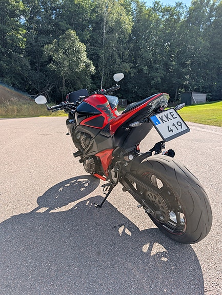 Kawasaki Z800 5 of 12