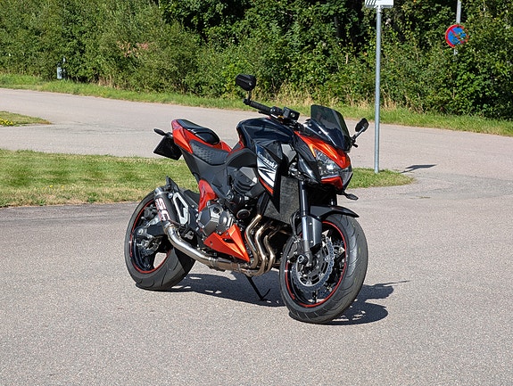 Kawasaki Z800 2 of 12