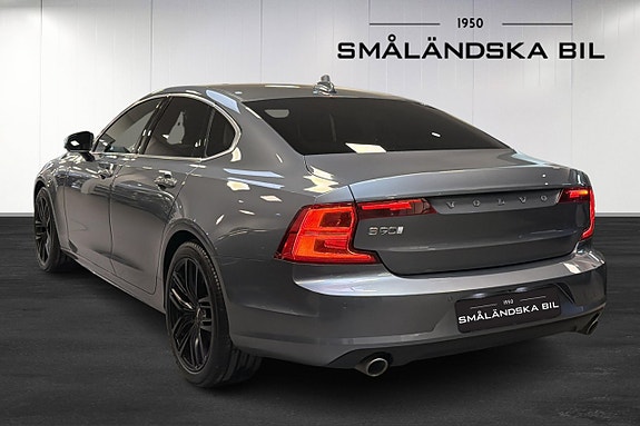 Volvo S90 4 of 17
