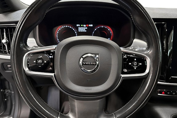 Volvo S90 14 of 17