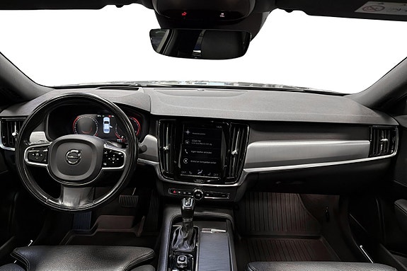 Volvo S90 7 of 17