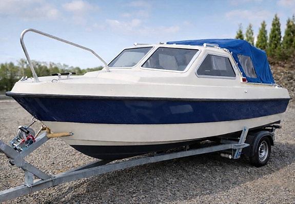 Flipper 575 HT Yamaha 70hk 3 of 11