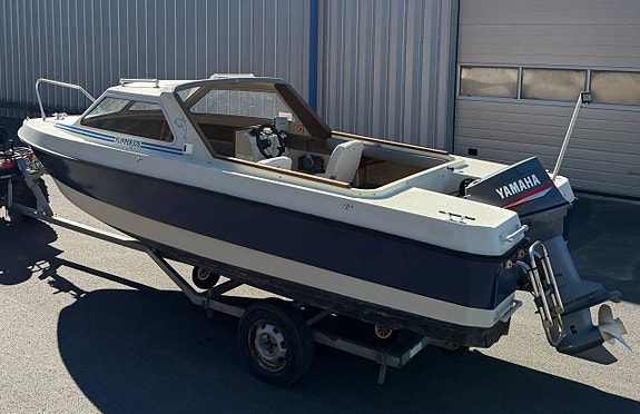 Flipper 575 HT Yamaha 70hk 7 of 11