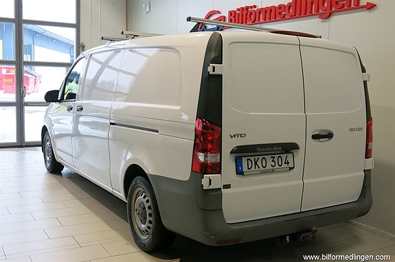 Mercedes-Benz Vito 108 3 of 5