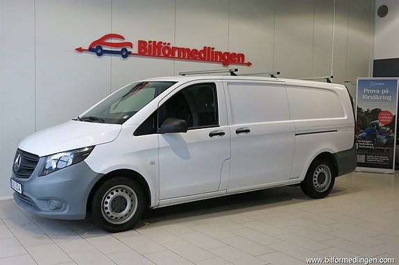 Mercedes-Benz Vito 108 2 of 5
