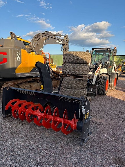 Bobcat L95 / Snöfräs / S o V Däck / 40 km/t 5 of 5