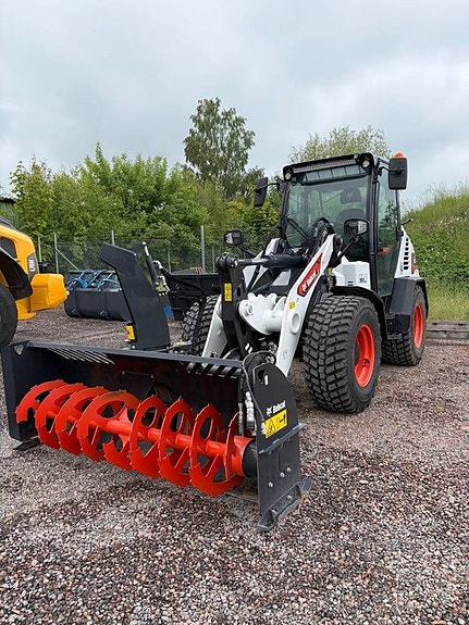 Bobcat L95 / Snöfräs / S o V Däck / 40 km/t