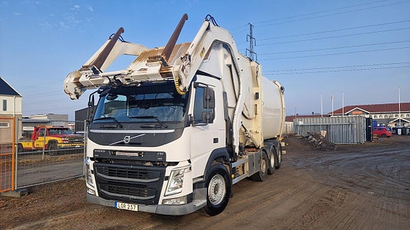 Frontlastare Volvo FM tridem 8X2*6 | NTM FLP-36 via auktion