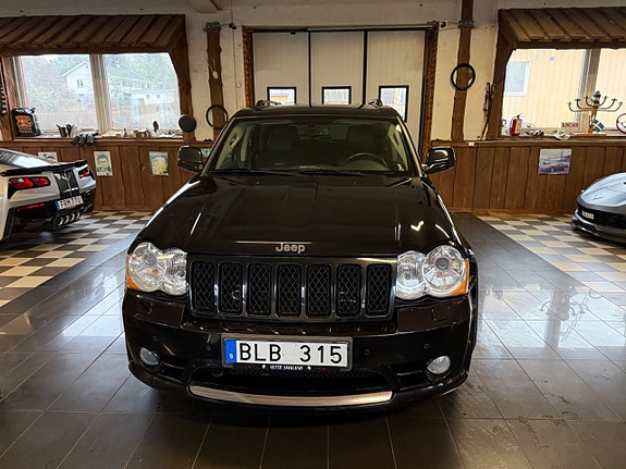 Jeep Grand Cherokee 5 of 5