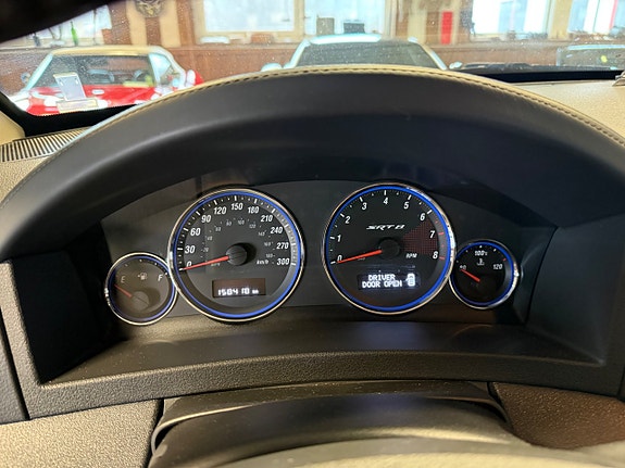 Jeep Grand Cherokee 20 of 27