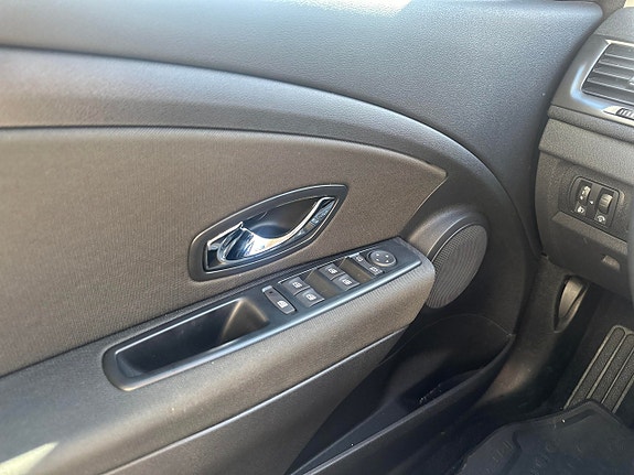 Renault Megane 20 of 20