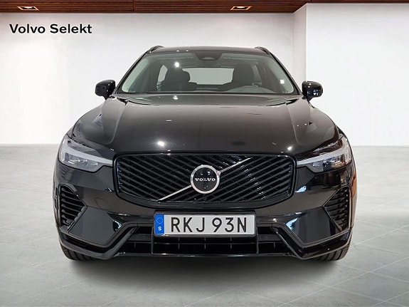 Volvo XC60 8 of 15