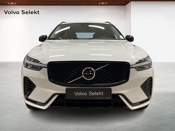 Volvo XC60 8 of 14