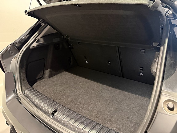 BMW 120 6 of 18