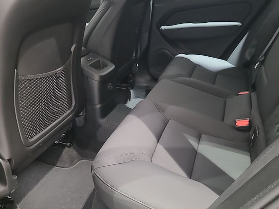 Volvo XC60 6 of 19