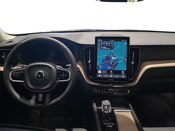 Volvo XC60 5 of 19