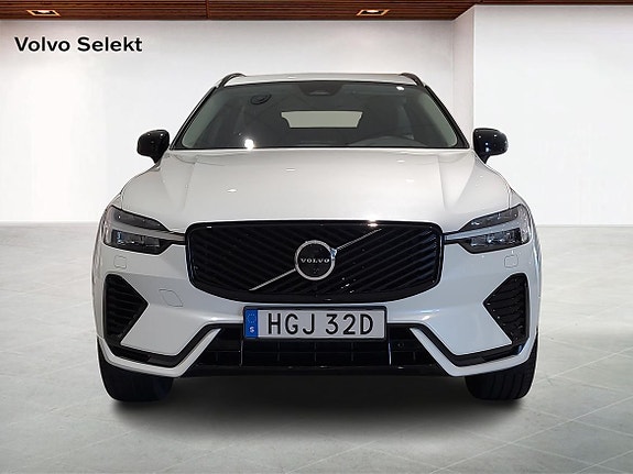Volvo XC60 8 of 19