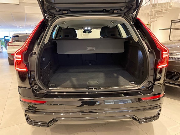 Volvo XC60 13 of 14