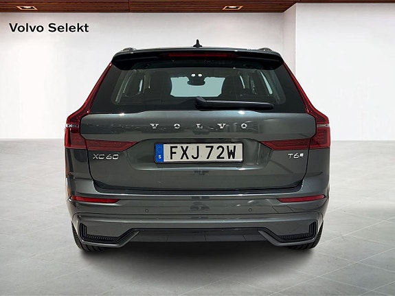 Volvo XC60 7 of 14