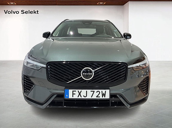Volvo XC60 8 of 14