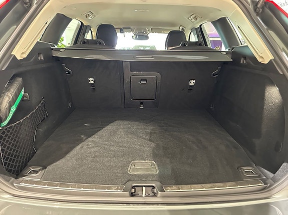 Volvo XC60 13 of 14