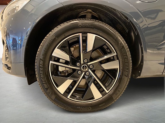 Volvo XC60 9 of 14