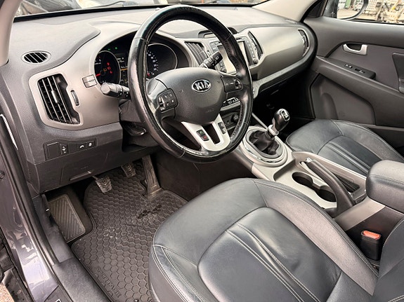 Kia Sportage 8 of 29