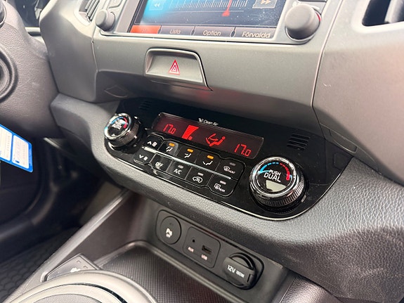 Kia Sportage 10 of 29