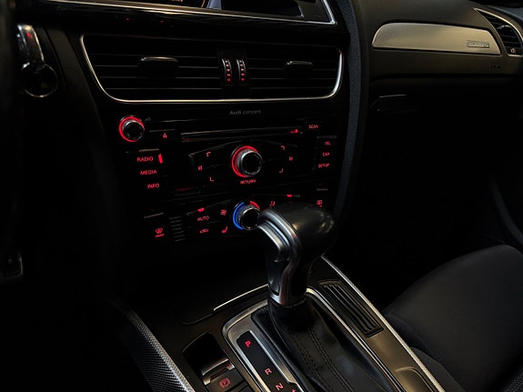 Audi A4 12 of 14