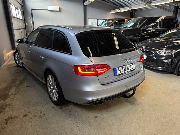 Audi A4 6 of 14