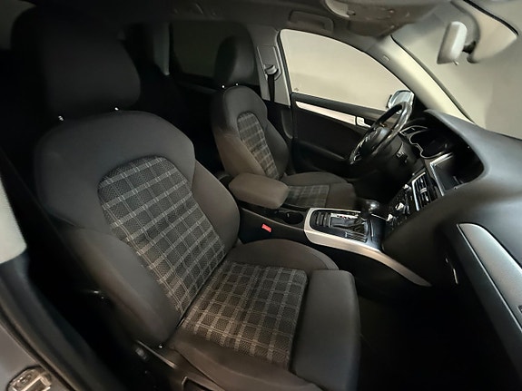 Audi A4 8 of 14
