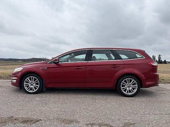 Ford Mondeo 3 of 5