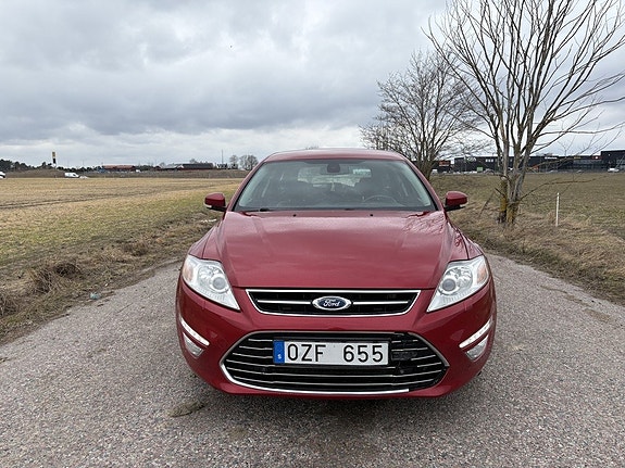 Ford Mondeo 2 of 5