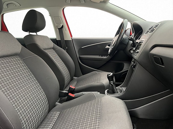 Volkswagen Polo 16 of 24