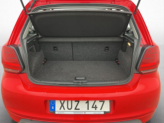 Volkswagen Polo 19 of 24