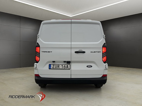 Ford Transit Custom 6 of 27