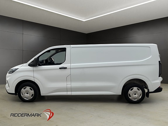 Ford Transit Custom 2 of 5