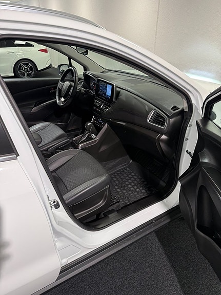 Suzuki S-Cross 15 of 15