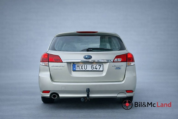 Subaru Legacy 4 of 16