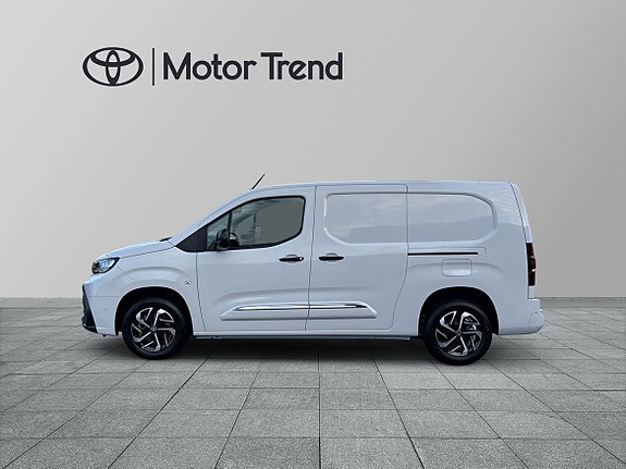 Toyota Proace City 3 of 5