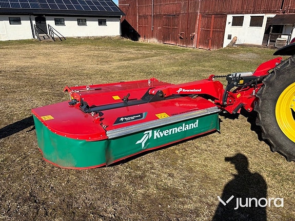 Slåtterkross-Kverneland Taarup 3224 MN