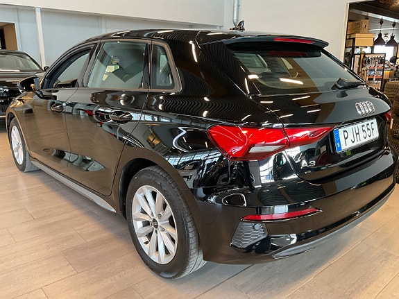 Audi A3 6 of 12