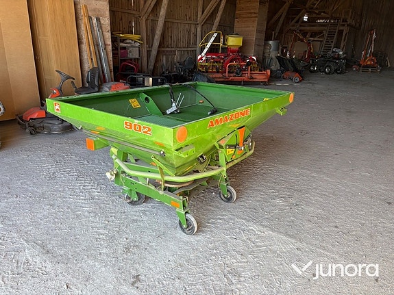 Gödningsspridare -Amazone ZA-X Perfect 902