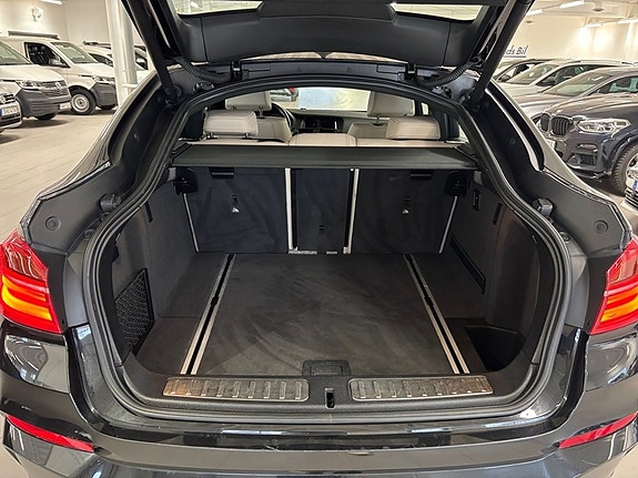BMW X4 14 of 15