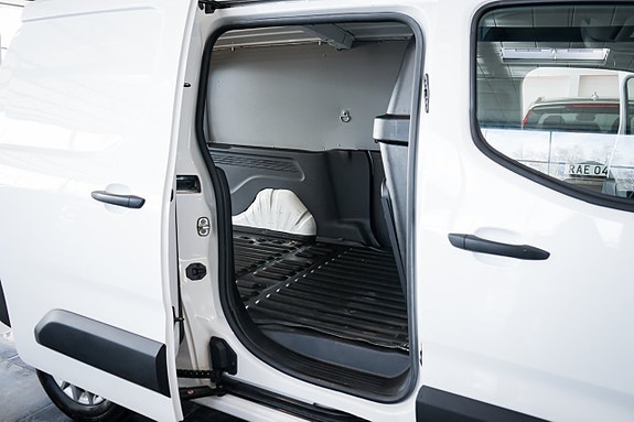 Citroen Berlingo 22 of 29