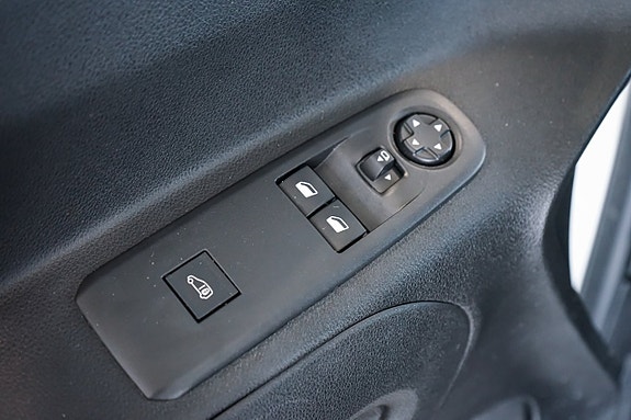 Citroen Berlingo 19 of 29
